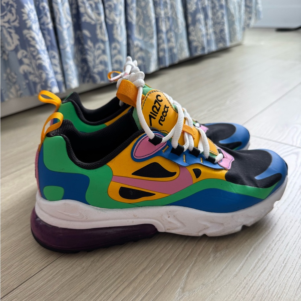 Nike Air Max 270 React